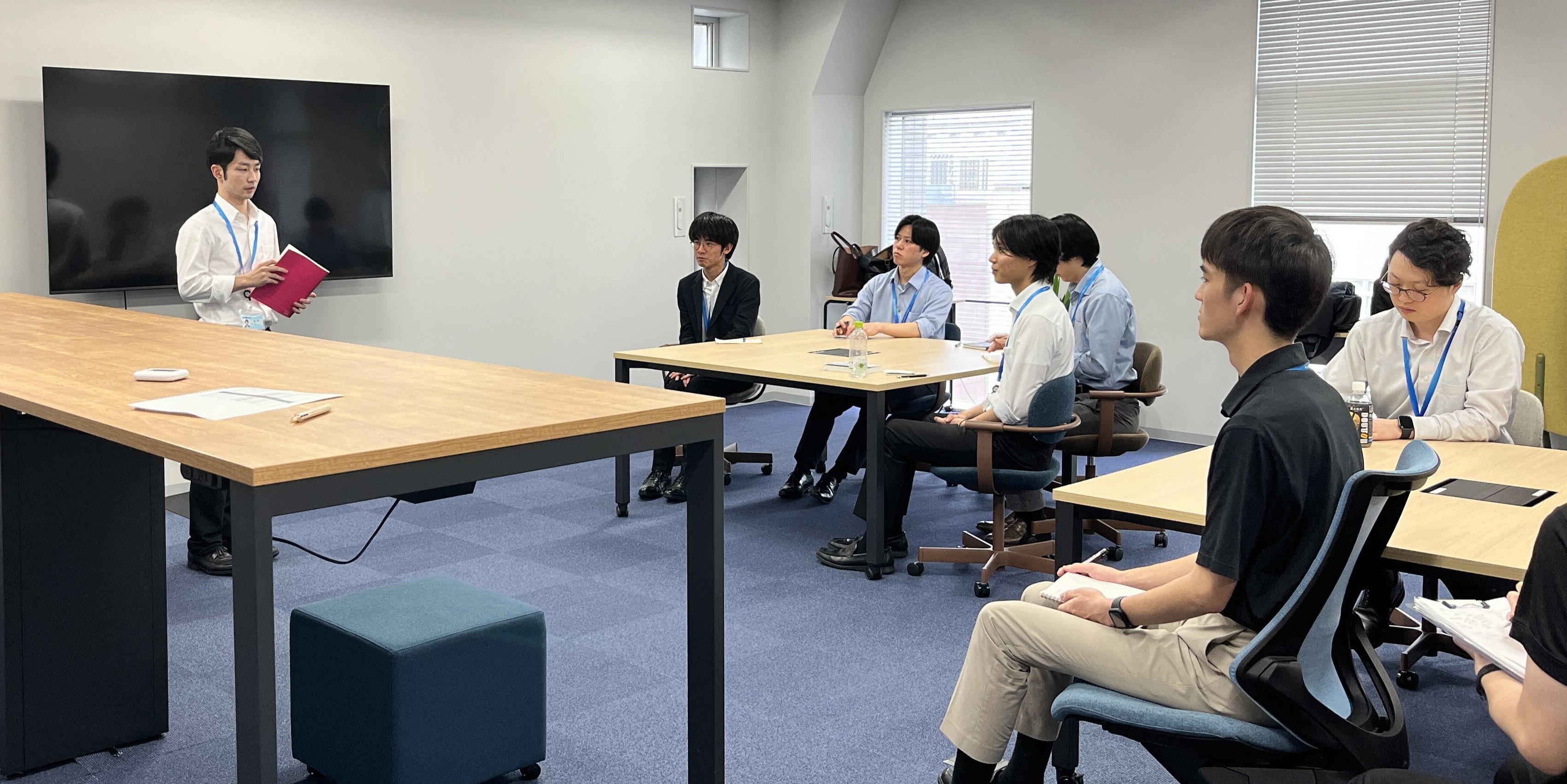 新卒中途会社説明会